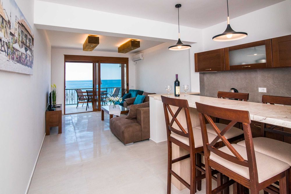 Wakacje klimat Chorwacja, Apartamenty plaża, Basen, leżaki, Czarnogóra