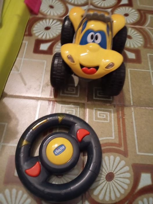 Vários brinquedos infantis