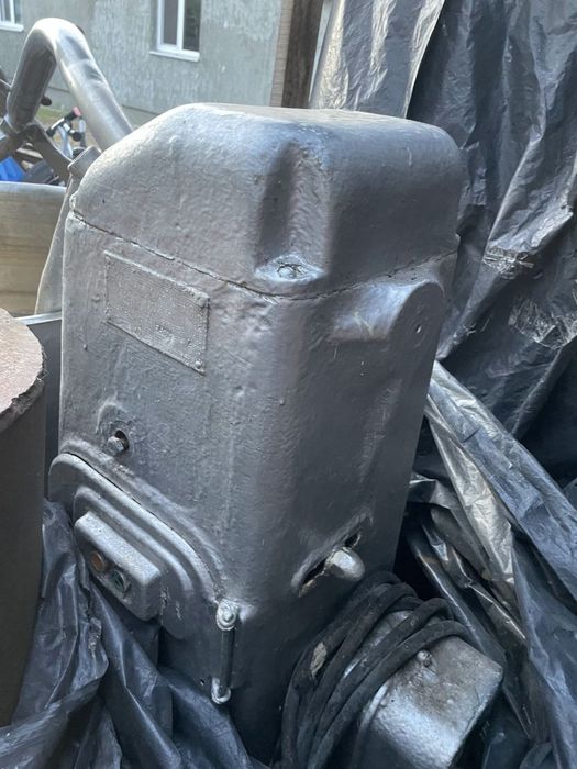 Кухня тестомеси  потрібно срочно продати