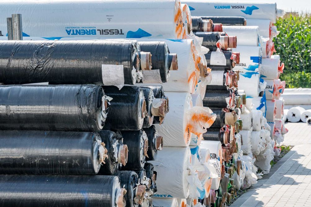 GEOWŁÓKNINA drogowa Polipropylen agrowłóknina do 6 m. szerokości