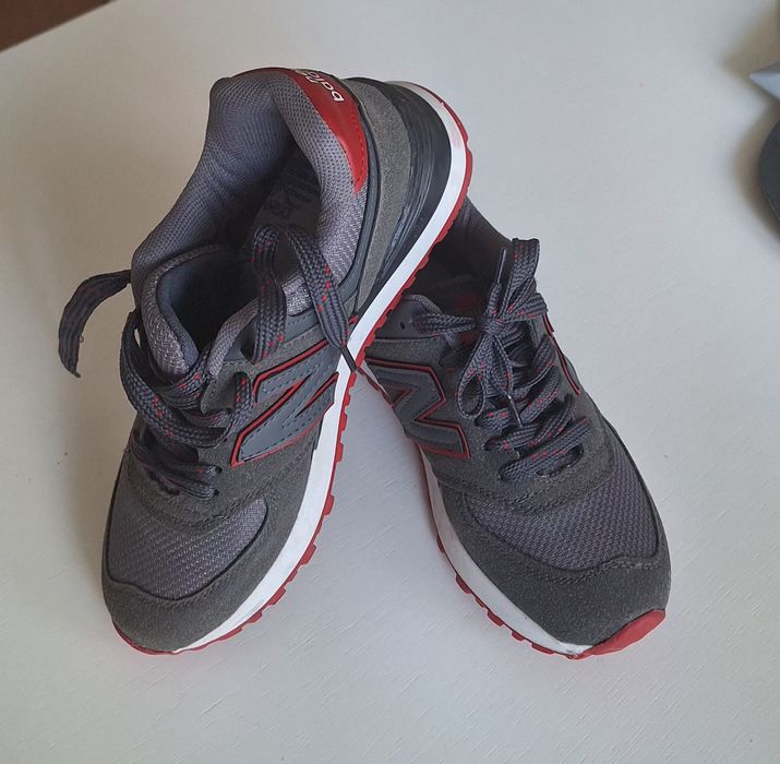 Buty damskie sportowe