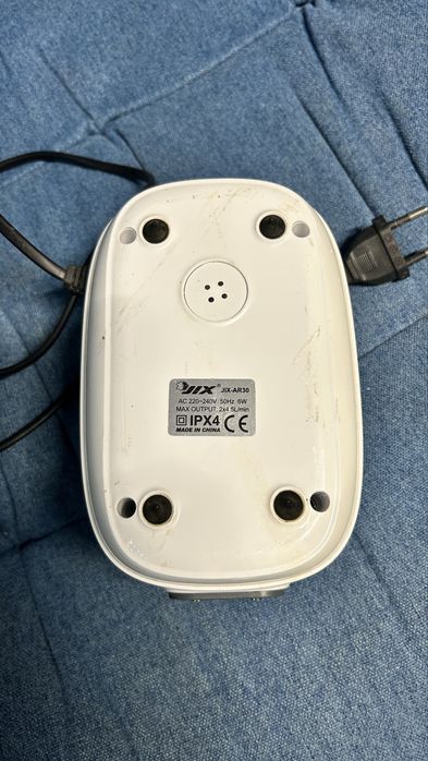 Bomba ar 2 Saidas Jix