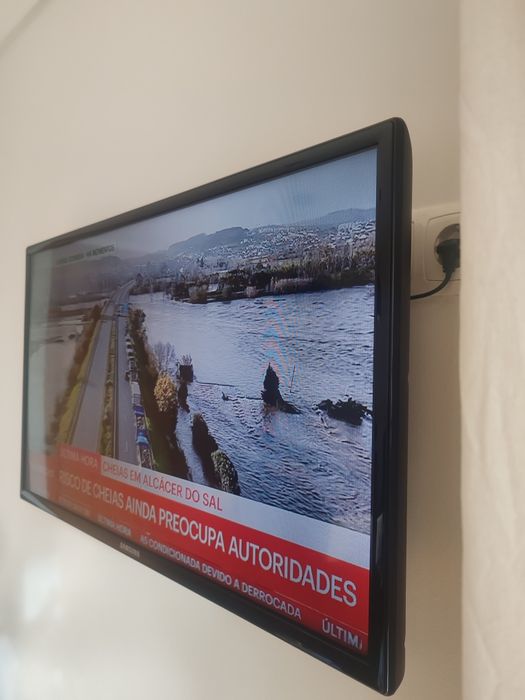 TV/televisão/televisor Samsung 32"