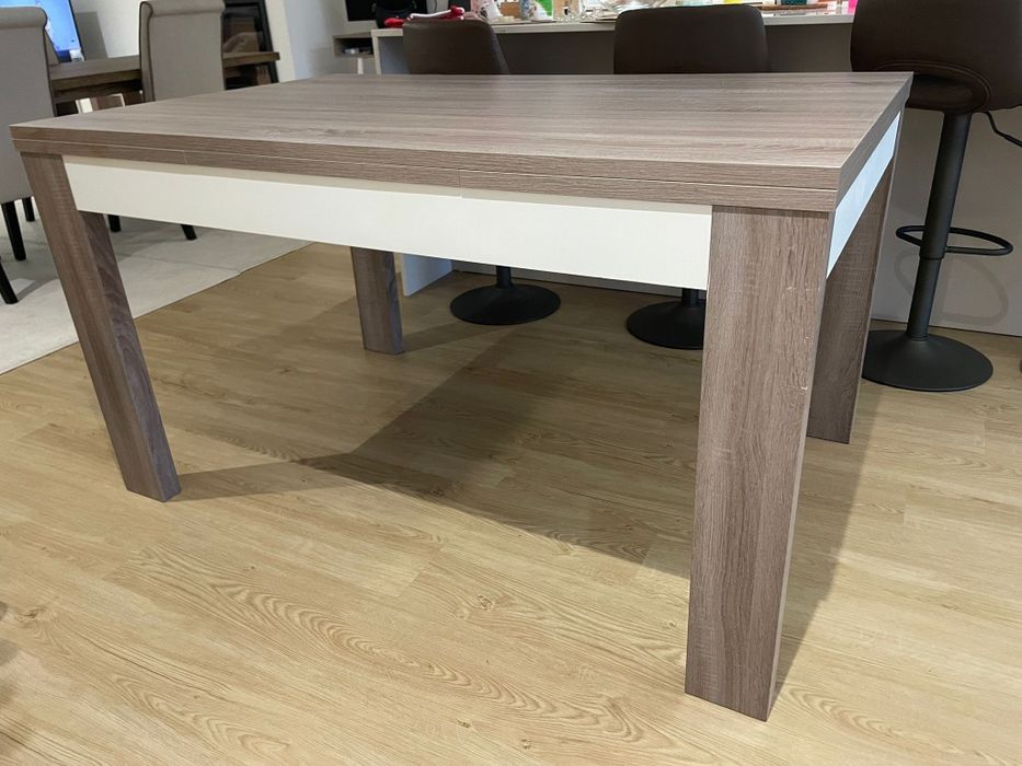 Mesa de jantar extensível até 6/8 lugares - Modelo Paris