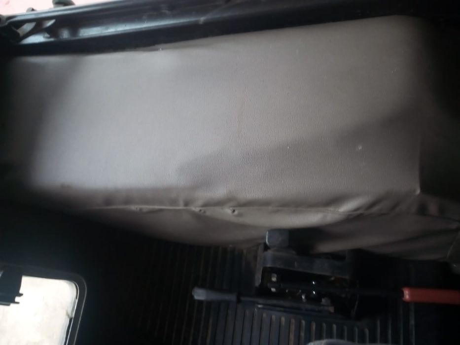 Posiadam na sprzedaż ciągnik rolniczy marki Zetor, model 7211.