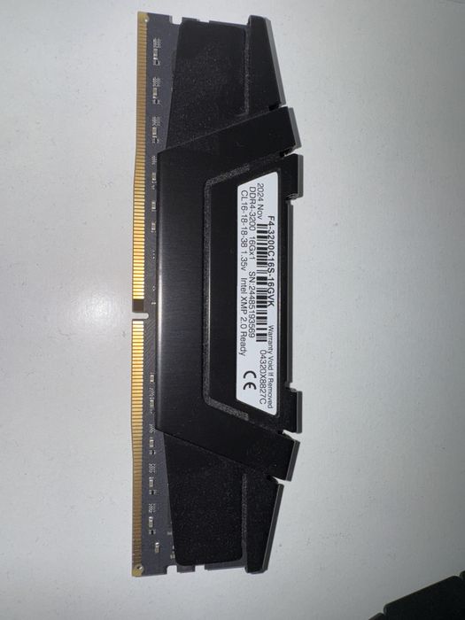 Pamięć RAM G.SKILL DDR4 ripjavs 16GB 3200MHZ CL16 XMP2 BLACK