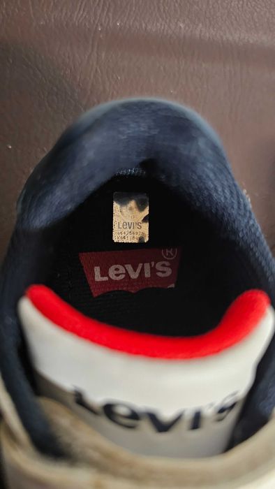 Sapatilhas / Ténis Levi's N°22