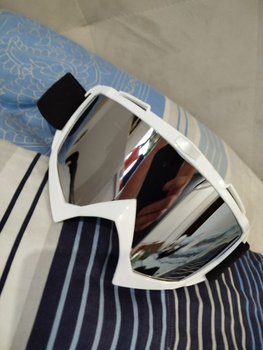 Google narciarskie snowboardowe lustrzanki