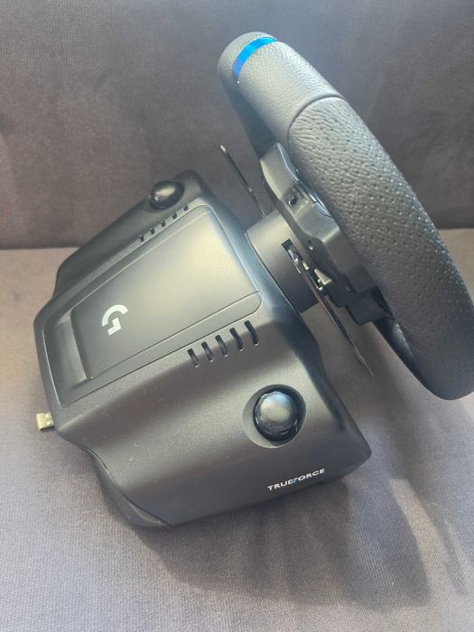 Logitech G923 + shifter kierownica PS5/PS4/PC