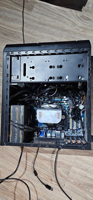 Komputer stacjonarny