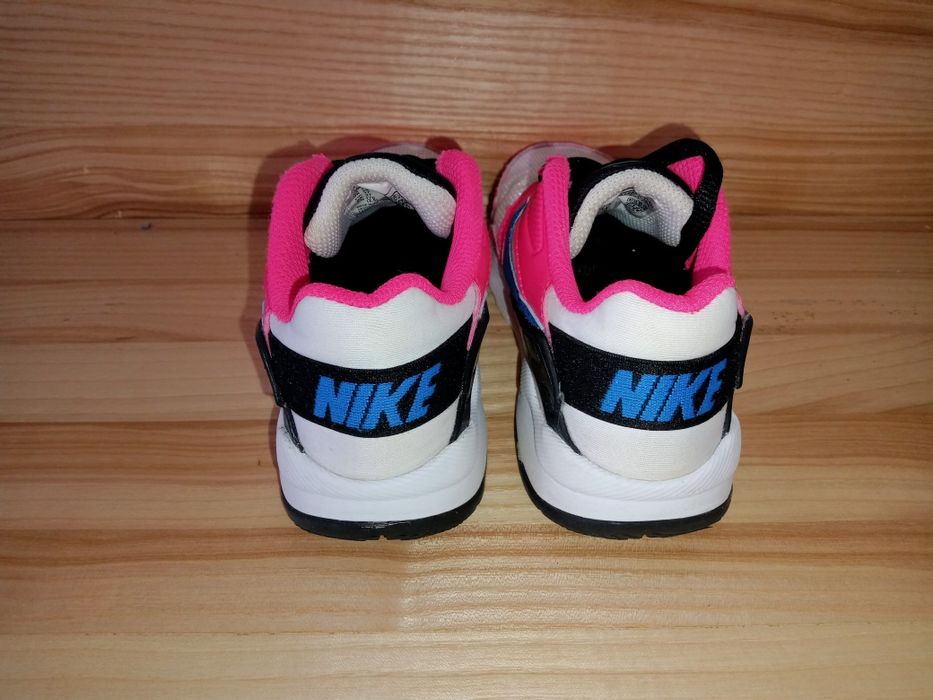 Nike nr 28--18.5 cm