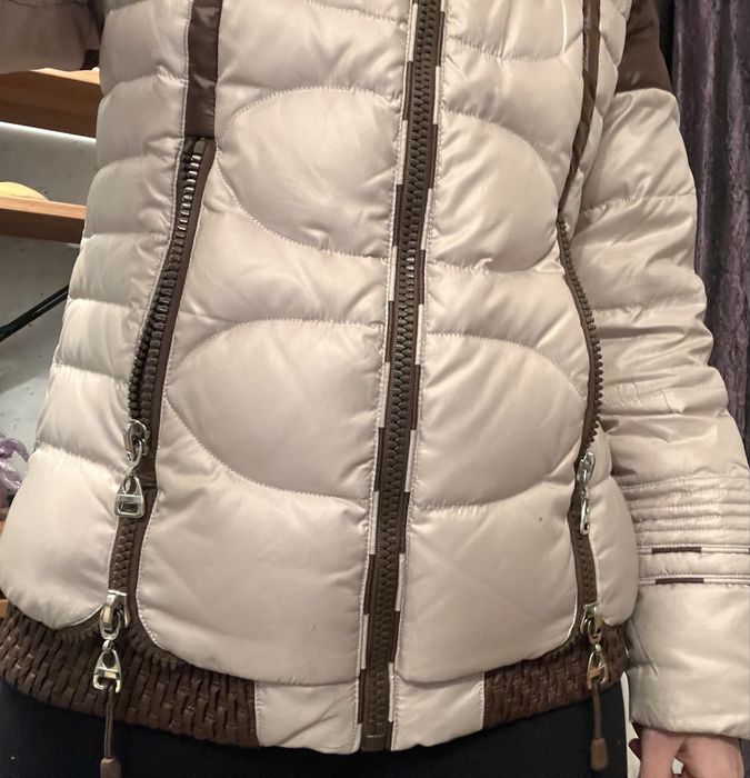 Жіноча зимова курточка, пуховик, дуже зручний та стильний