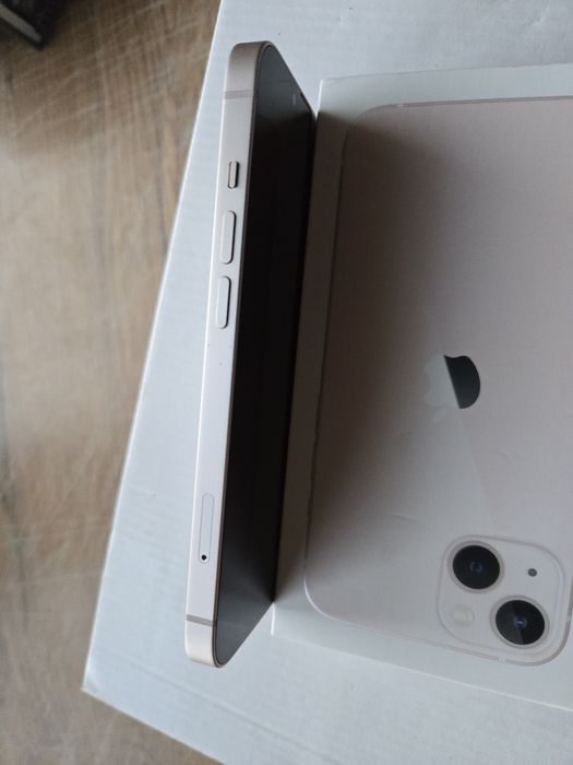 iPhone 13 różowy 128GB