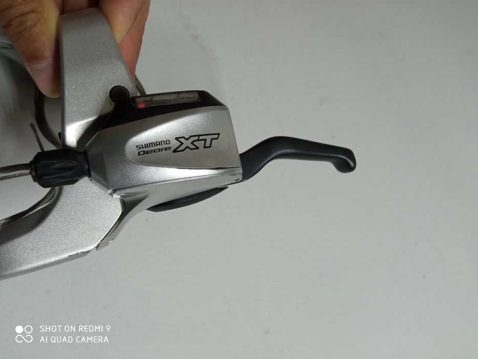 Klamkomanetki Deore XT m760 3x9 Dualcontrol