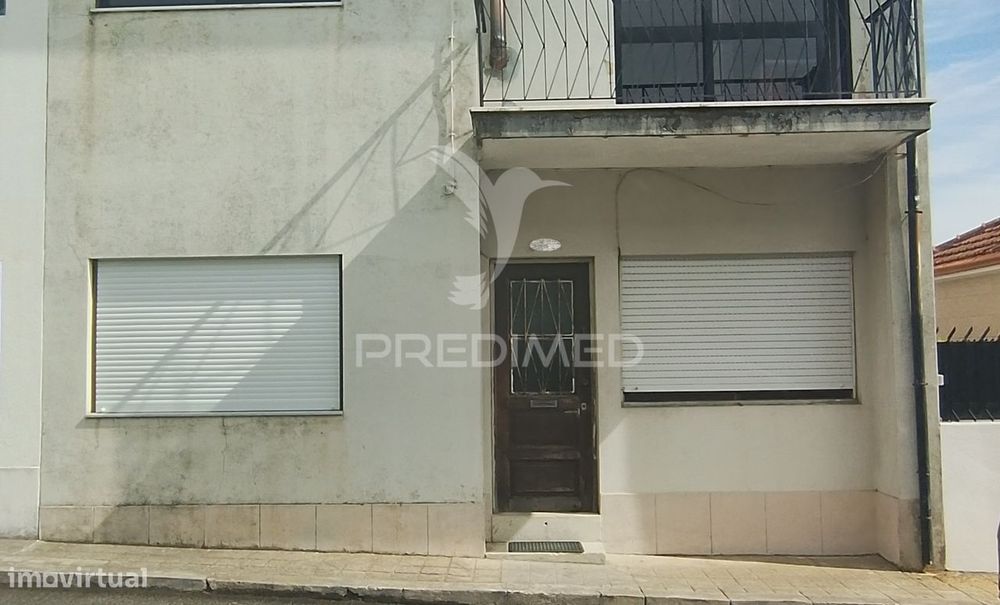 T3 Arrendado com Rendimento Garantido — Rio Tinto, Porto
