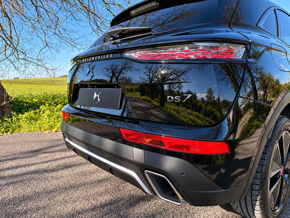 DS7 Crossback E-Tense Performance Line