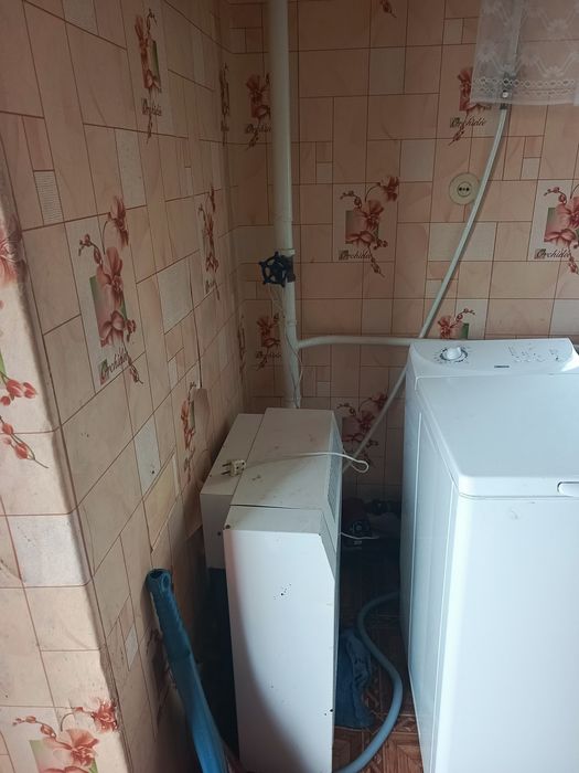 Продається 1/2 частина цегляного. будинку ( Пашини )