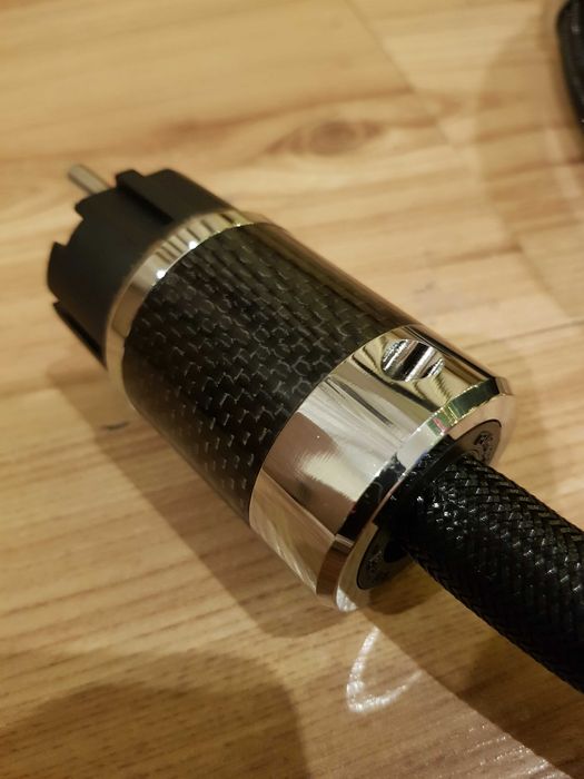 Furutech kabel zasilający rodowane wtyczki
