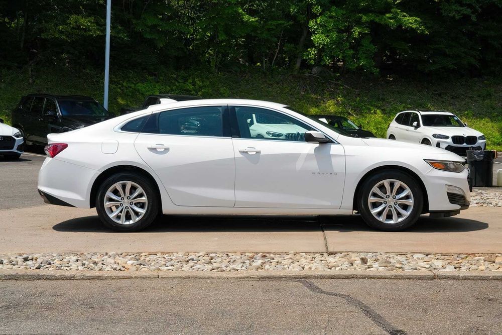 Chevrolet Malibu      2020