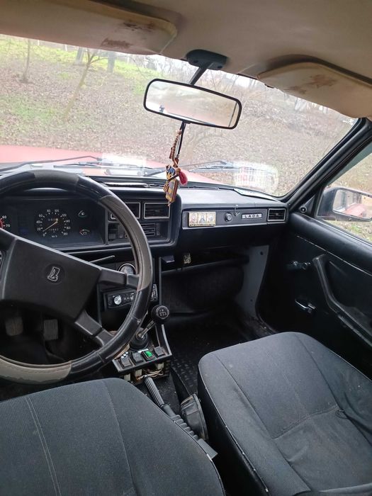 Автомобіль ваз2107