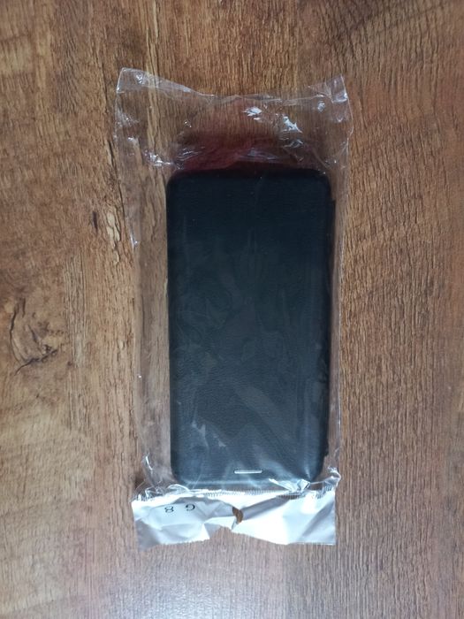 Продам чехол-книжка,  силиконовый  чехол