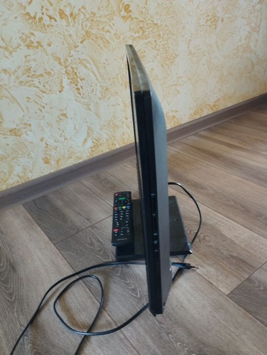 Телевізор Panasonic 24 діагональ