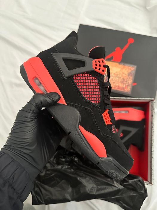 Jordan 4 Red Thunder Sneakers Size 42