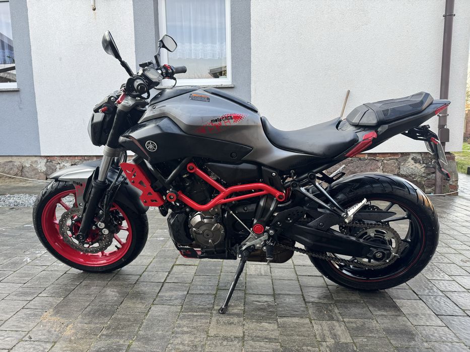 Yamaha MT-07 Moto Cage