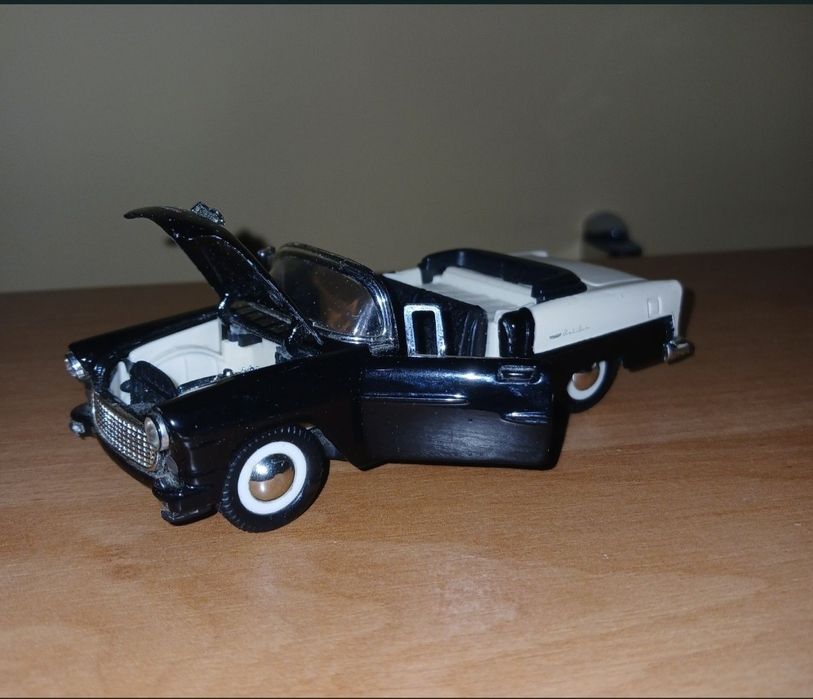 Коллекционные машинки ГАЗель ЗИМ УАЗ, Сhevrolet Bel Air, Ford Mustang