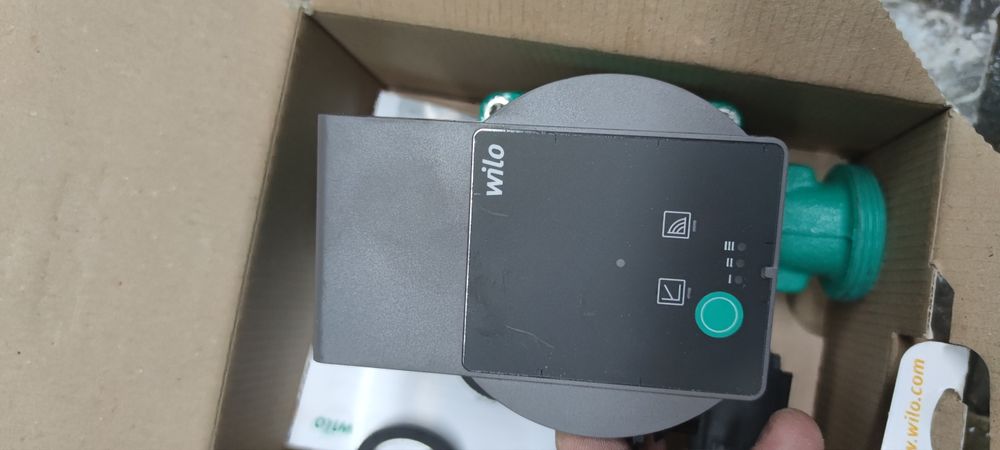 Pompa obiegowa Wilo Atmos PICO 25/1-6 1 1/2"