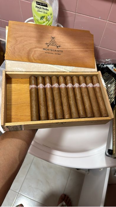 Varios charutos cubanos originais