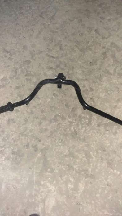 Peças usadas sym gts acidentada e PCX