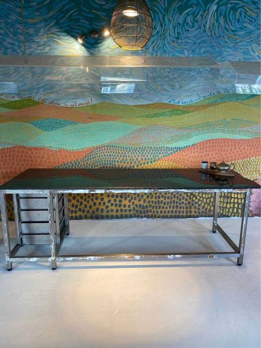 black granite work bench & presentation ‘bancada’