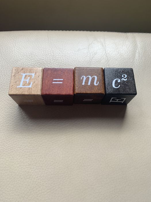 Puzzle Cubes: The Einstein Collection64297604867843124