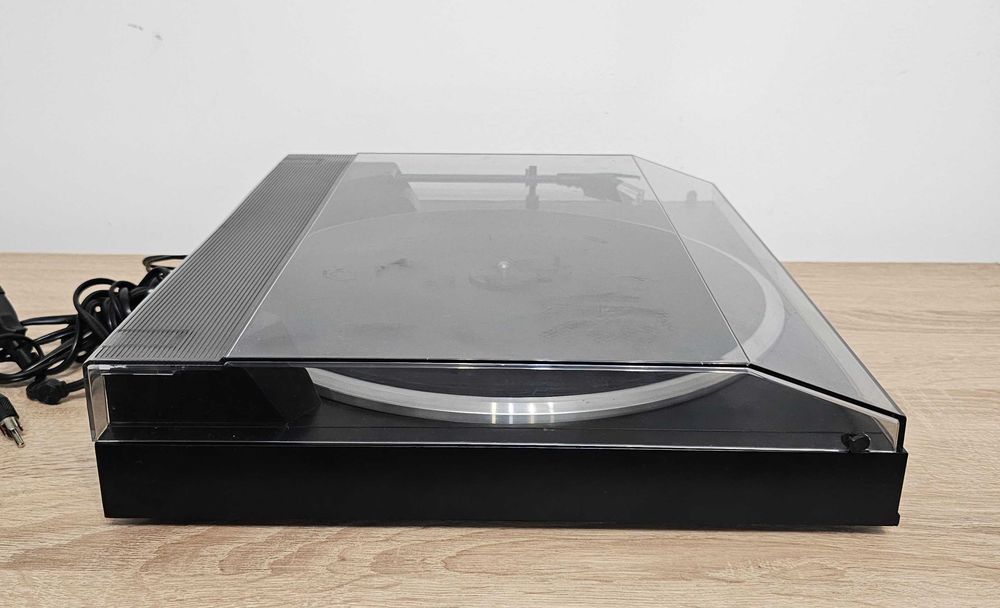 Gramofon GRUNDIG Prisma Technics SL-J90