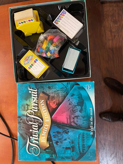 Gry planszowe jezykowe / książki w j. Angielskim i niemieckim sprzedam