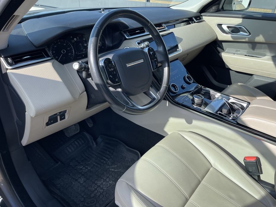 Land Rover Range Rover Velar 2,0 diesel 2019 rok, zamiana za busa.