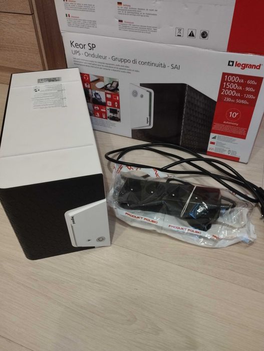 UPS Legrand 600w