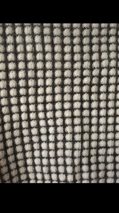 NOWY sweter  NEW YORKER.  miły, ciepły, miękki.  Skład z Wełną, Angorą