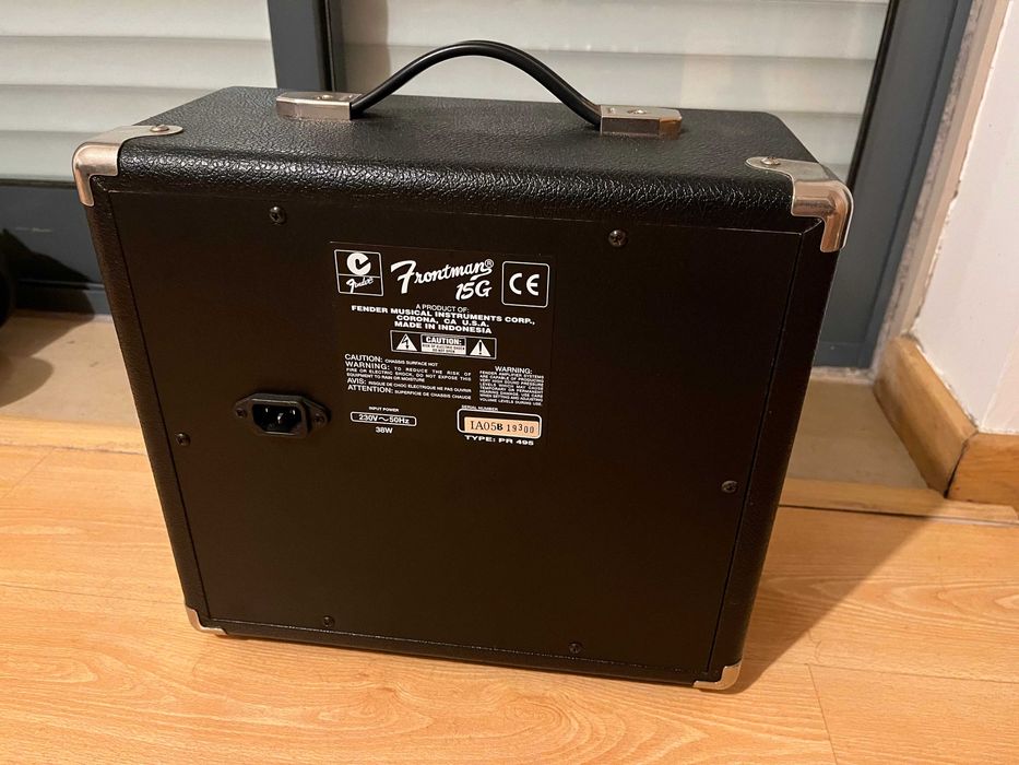 Amplificador Fender Frontman 15 G