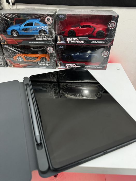 Tablet LENOVO “pouco usado”