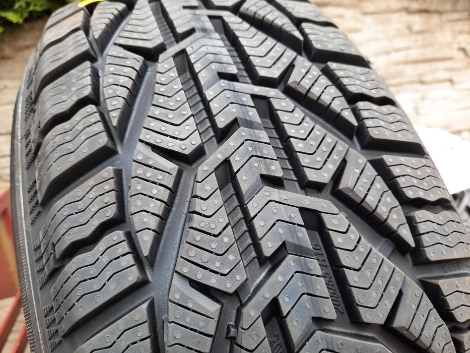 4 Opony NOWE zimowe 205/55 R16 Kormoran Snow Montaż Gratis!