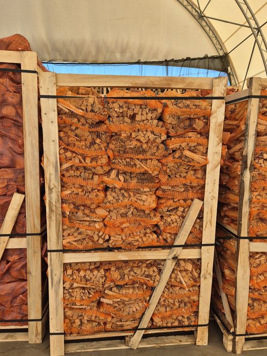 Drewno Rozpałkowe , podpałka w workach