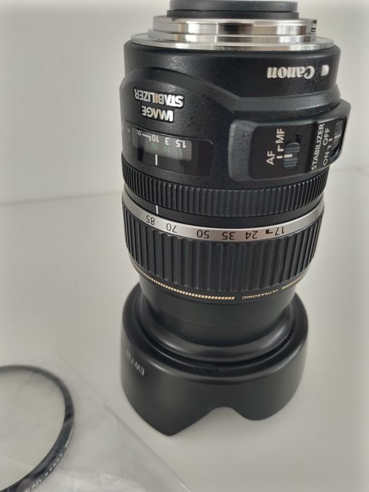 Canon EF-S 17-85mm f/4-5.6 IS USM