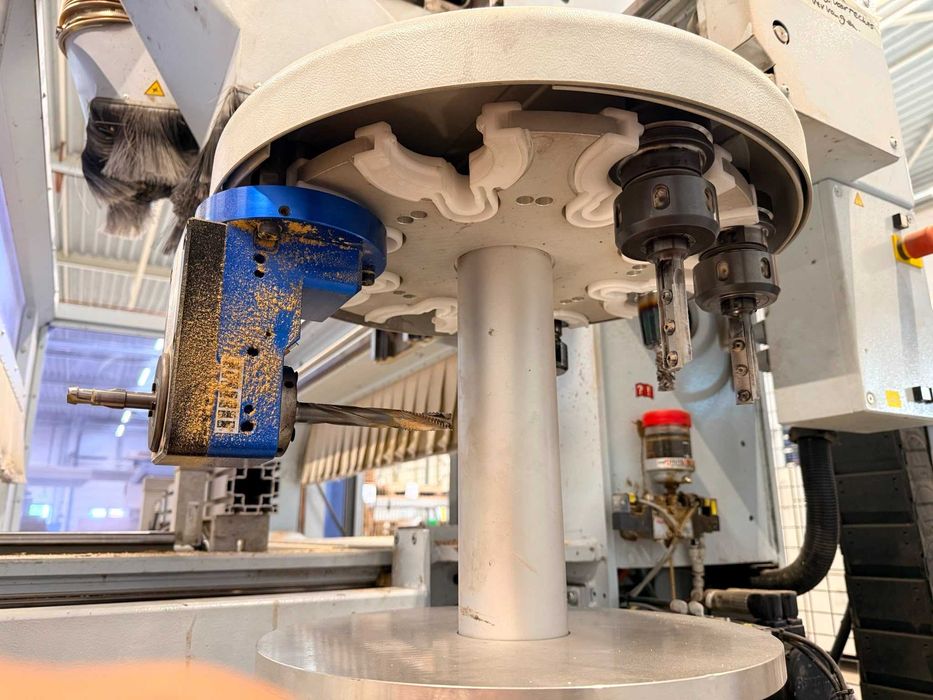 CNC WEEKE BMG 111 / VENTURE 108M