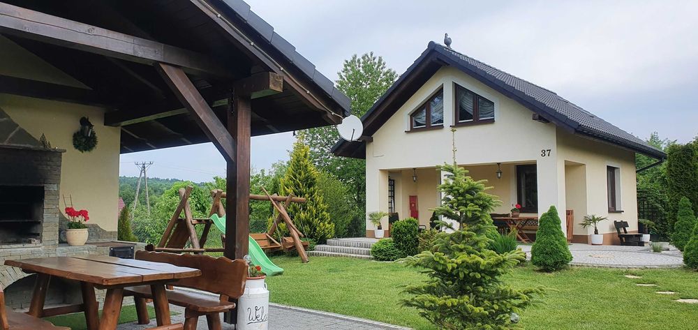 OGRÓD i DOMEK w górach Brenna k Ustroń Wisła Beskidy Apartament Nocle