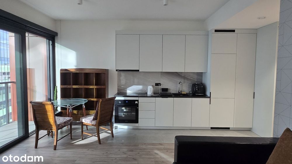 Apartament w Towarowa Towers