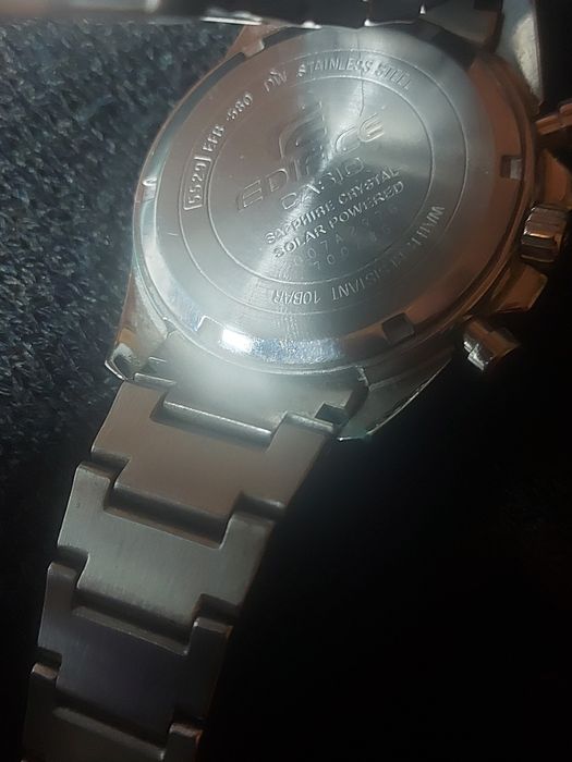 Продам часы casio