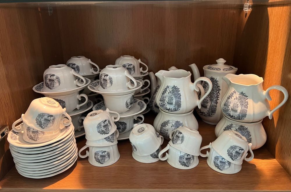 Vintage Serviço Cafe e Chá Loiça de Sacavém