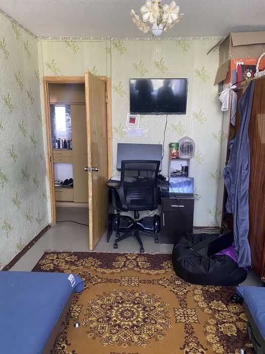 Продам 3-х кім.кв на 3-м районі напроти Сільпо